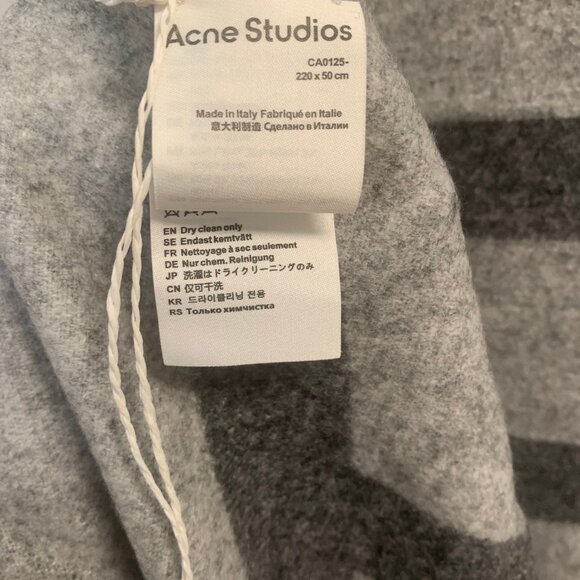 Acne Studios Oversized Logo Wool Blend Scarf – Gray - Picture 7 of 9